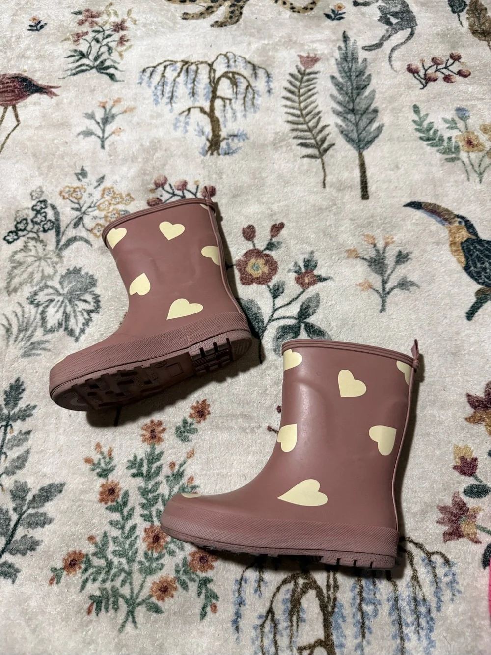 Zara Girls' Pink Heart Rain Boots 24
